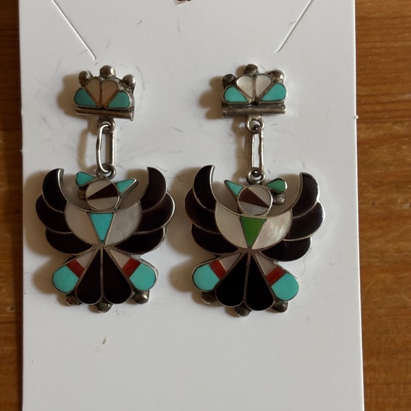 Zuni Sterling Silver Thunderbird drop earrings signed by artist Breon Wallace - Picture 1 of 2